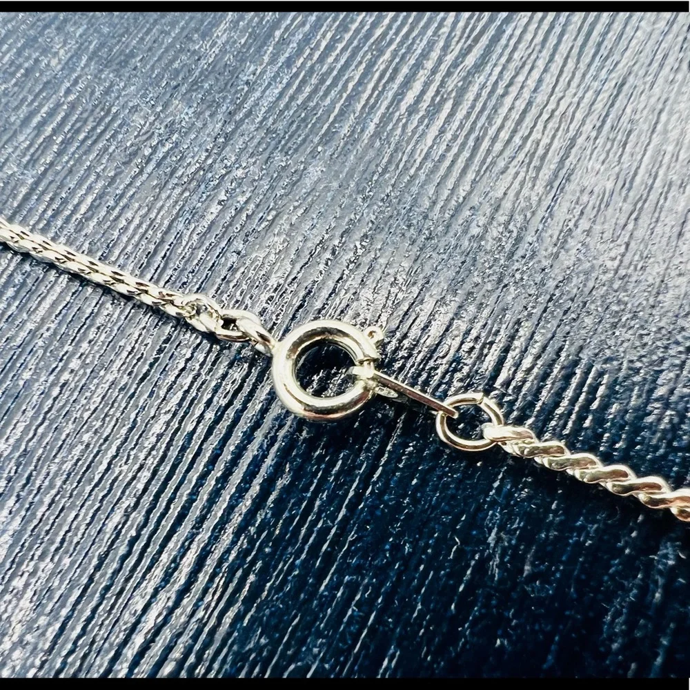 Vintage silver tone chain necklace rhinestone accents
